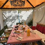 Con Piscina Cubierta En - Viento De Ladera Εξοχικό σπίτι *