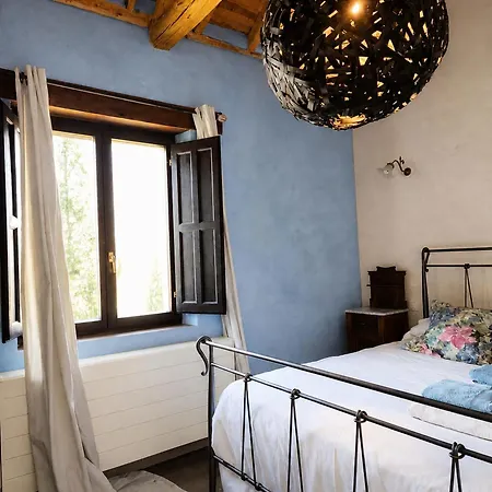Landhaus Con Piscina Cubierta En - Viento De Ladera *