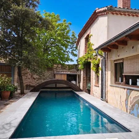 Con Piscina Cubierta En - Viento De Ladera * セゴビア